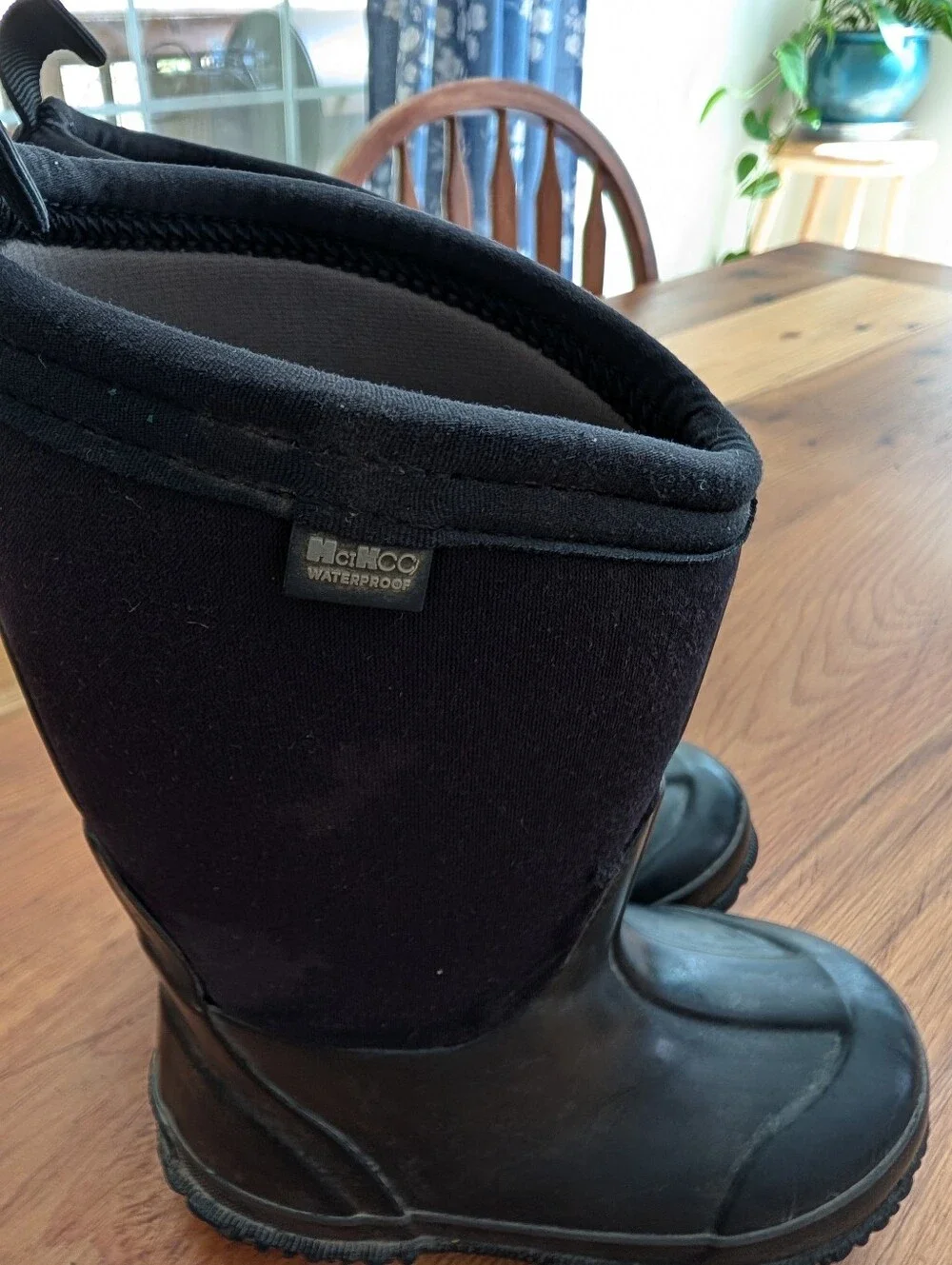Kids Black Insulated Waterproof Rain & Snow Boots with Pull Tabs